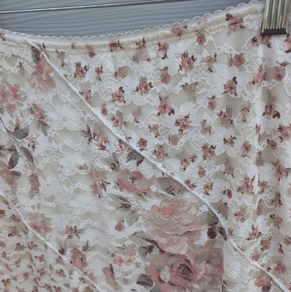 Altar'd State Skirt NWT Size L Cream Red Midi Lace Details Boho Pull On Floral - Picture 8 of 9